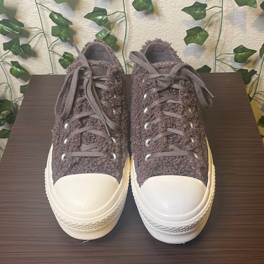 Brown Sherpa Platform Converse, size: 8